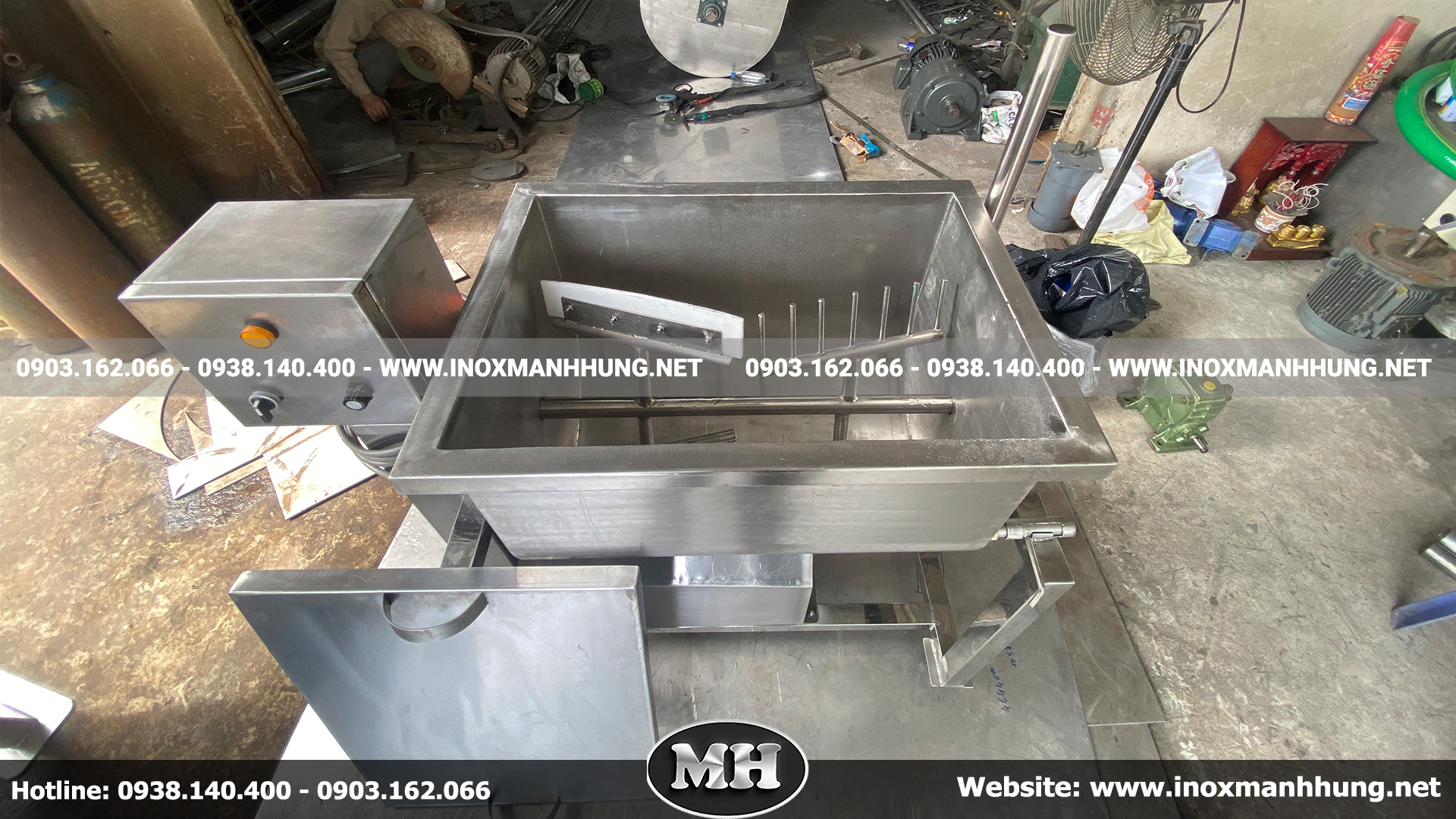 Máy trộn hiện đại thường được trang bị motor công suất lớn