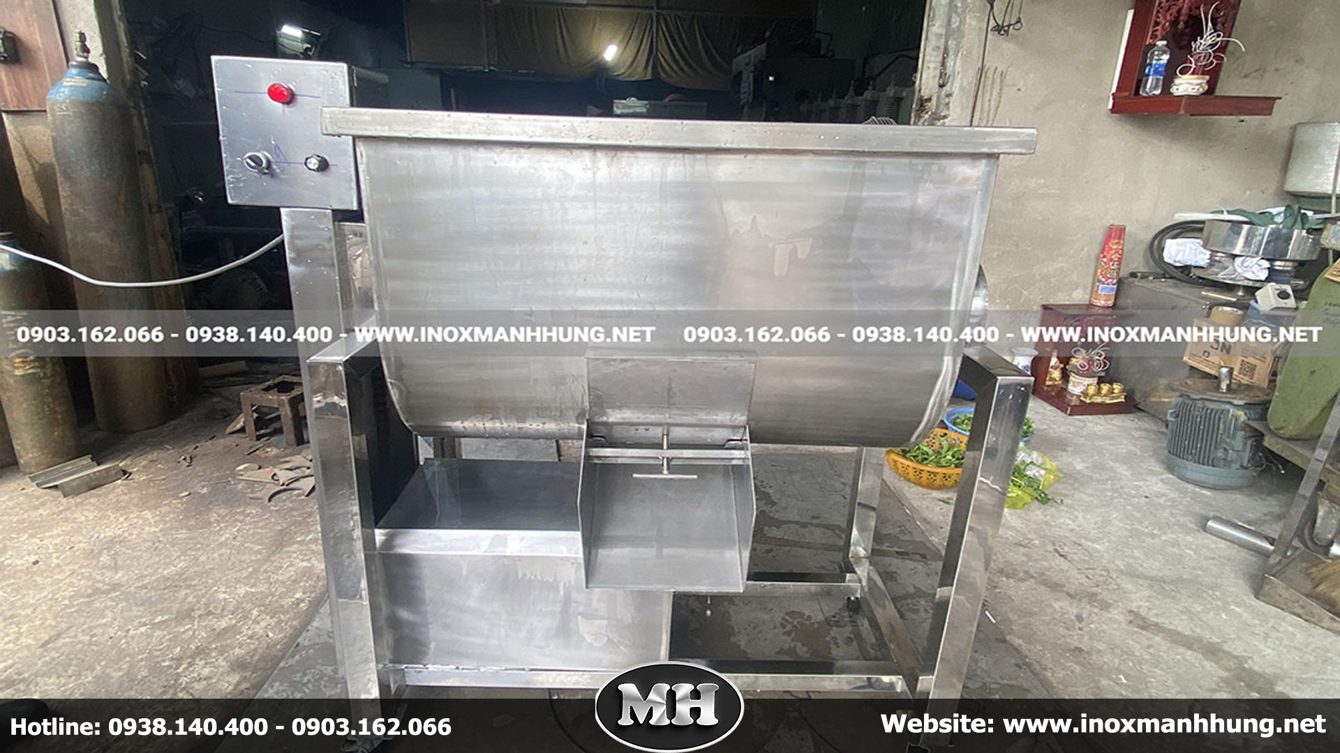 Máy trộn thịt làm lạp xưởng được sản xuất tại Inox Mạnh Hưng uy tín, chất lượng