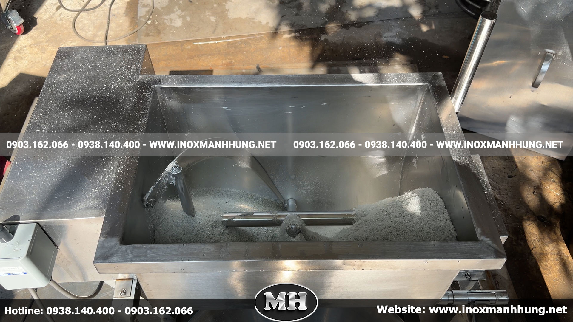 Inox Mạnh Hưng – Đơn vị sản xuất máy trộn thực phẩm mini uy tín, chất lượng
