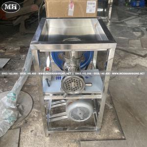 Máy Xay Thịt Năng Xuất 100 Kg - 150 Kg Mỗi Giờ