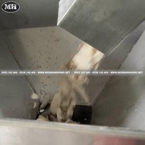 Máy Nghiền Bột Có Hệ Thống Cấp Liệu, Năng Xuất 300Kg - 500Kg