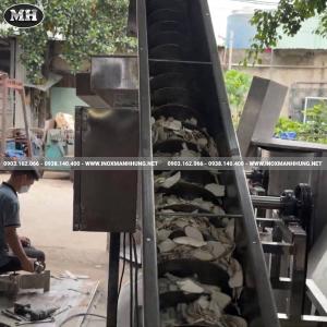 Máy Nghiền Bột Có Hệ Thống Cấp Liệu, Năng Xuất 300Kg - 500Kg